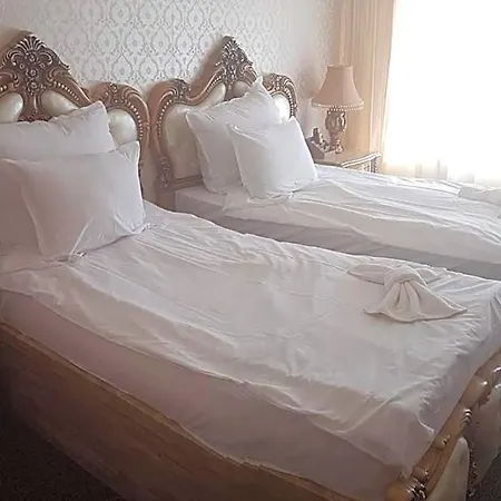 Elit Palace And 4*