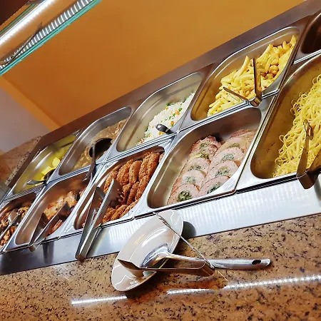 Elit Palace And 4* バルチク