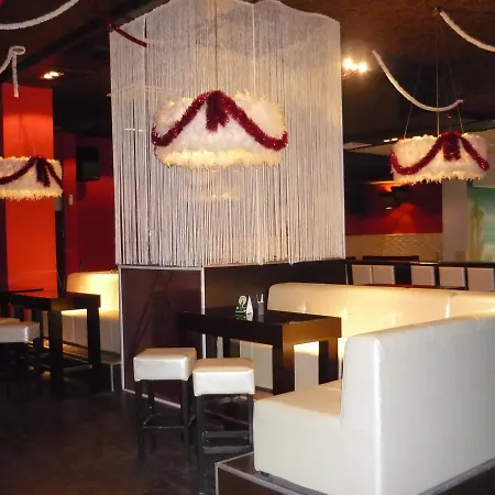 Elit Palace And 酒店 4*