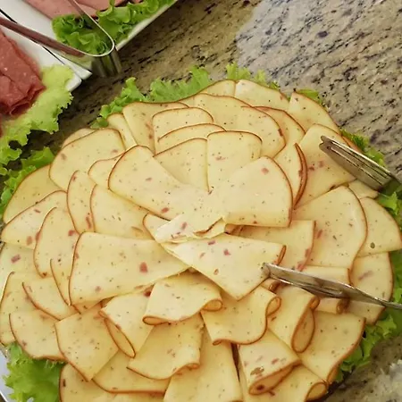 Elit Palace And 4* 巴尔奇克