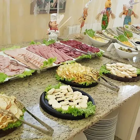 Elit Palace And Hotel