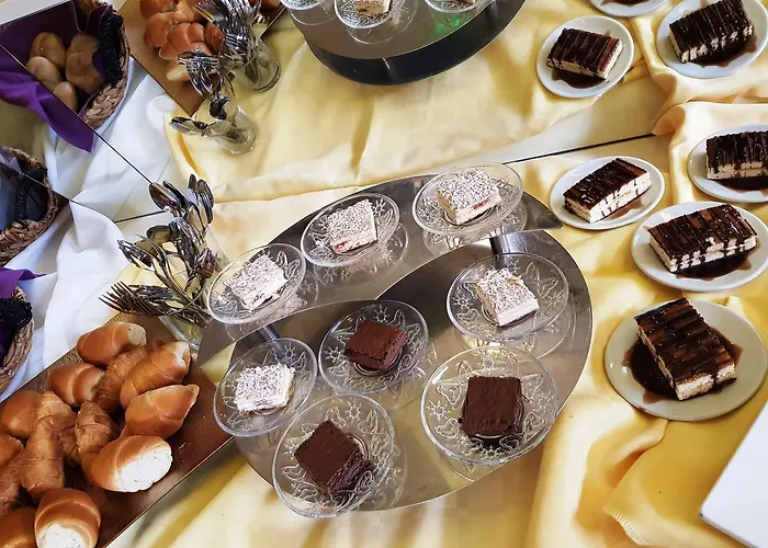 Elit Palace And Otel 4*